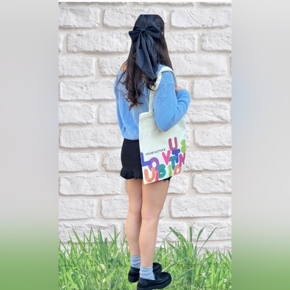 ❌SOLD❌ 🩷Louis Vuitton Novelty Tote🩷 - Picture 3 of 4